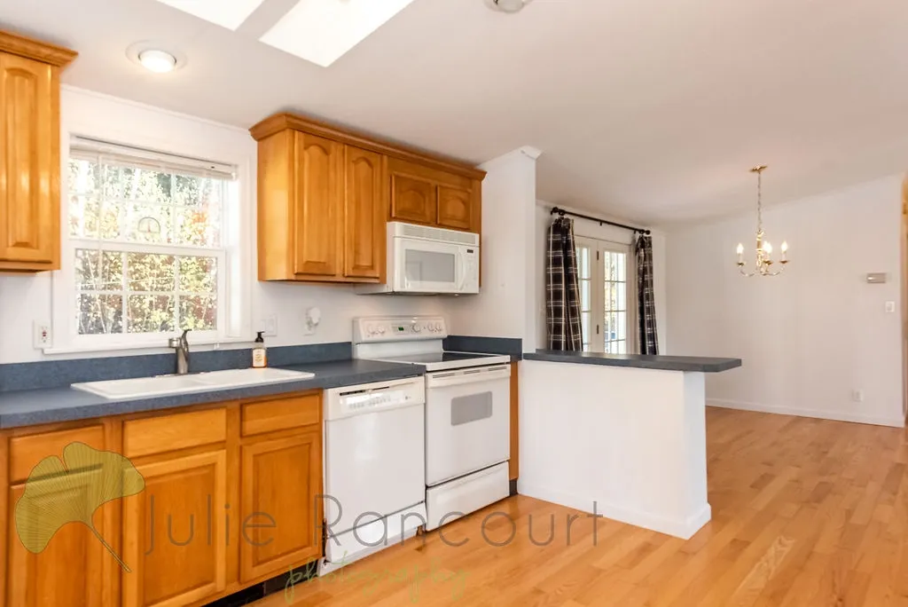 40 Constitution Way Dover NH 03820