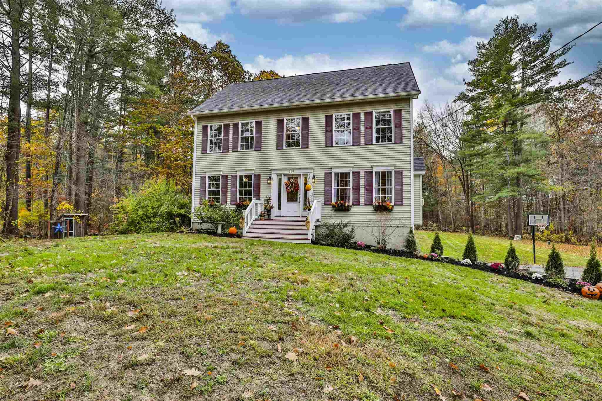159 Warner Hill Road Derry NH 03038