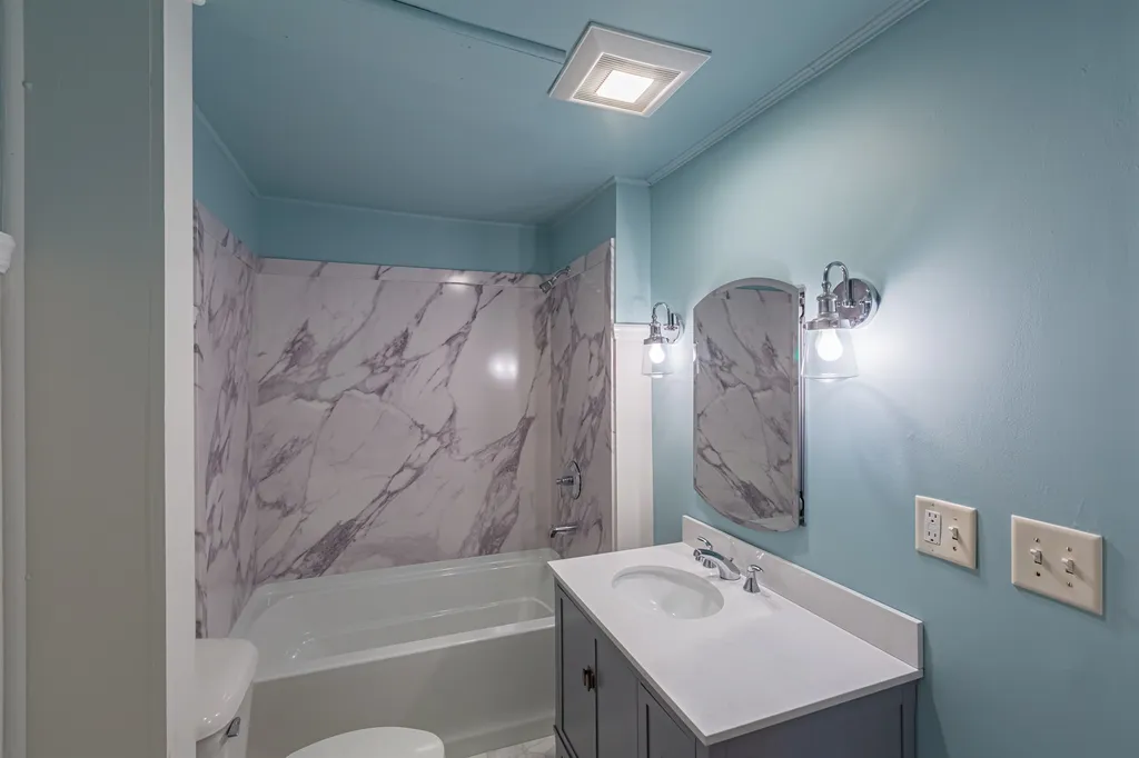 94 Grant Road Newmarket NH 03857