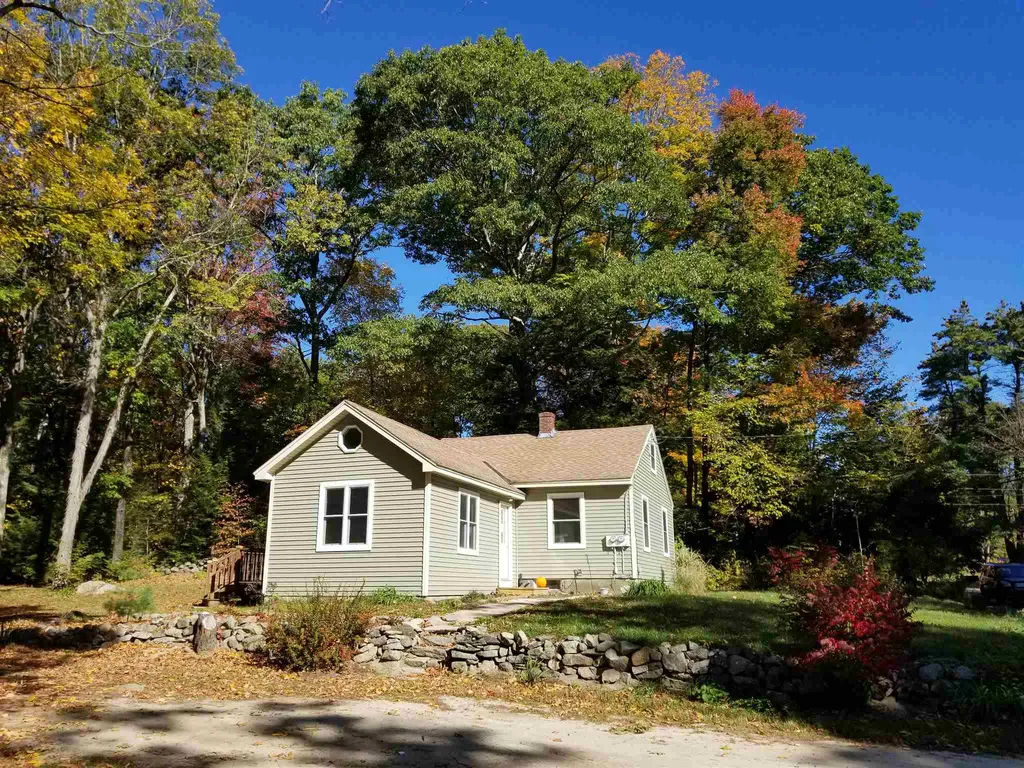 94 Grant Road Newmarket NH 03857