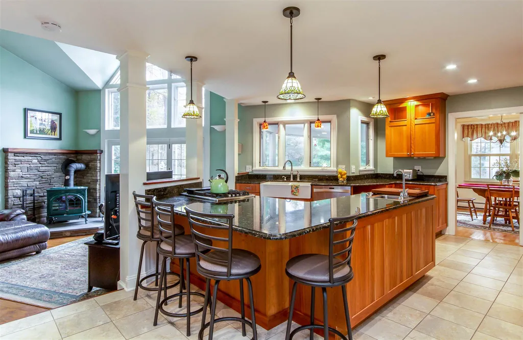 2636 South Brownell Road Williston VT 05495