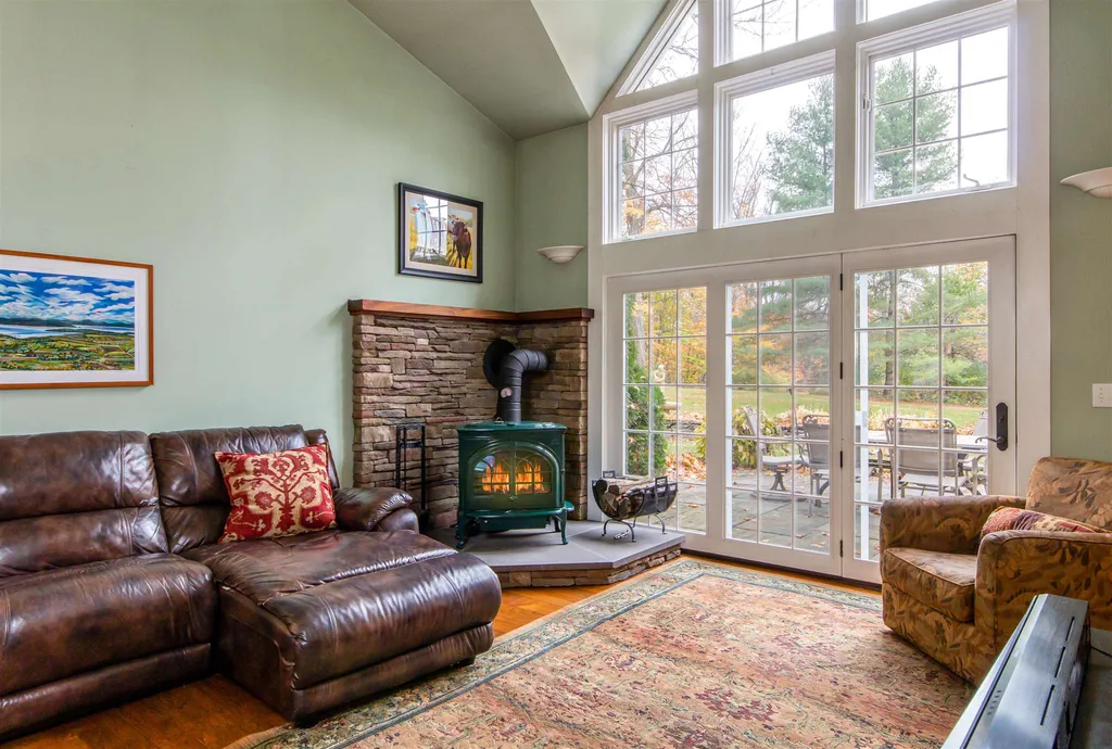 2636 South Brownell Road Williston VT 05495