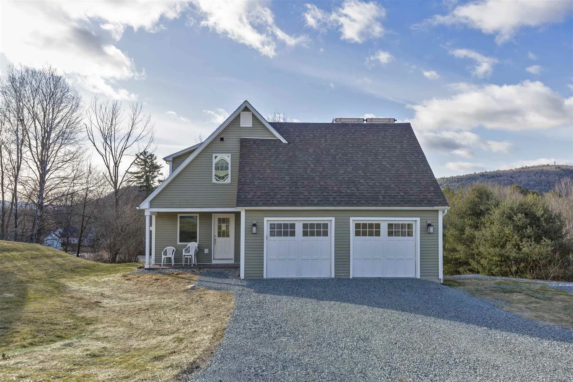 38 Ozzy Lane Hartford VT 05001