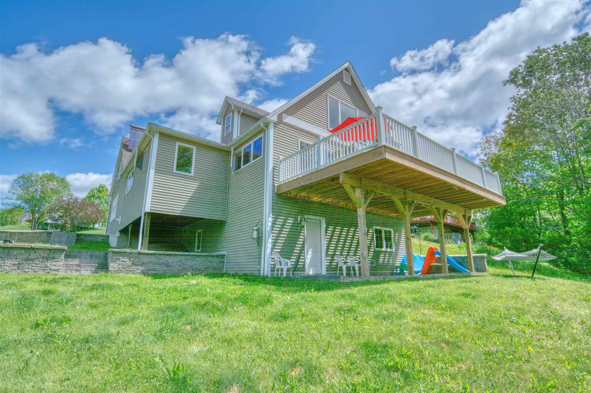 38 Ozzy Lane Hartford VT 05001