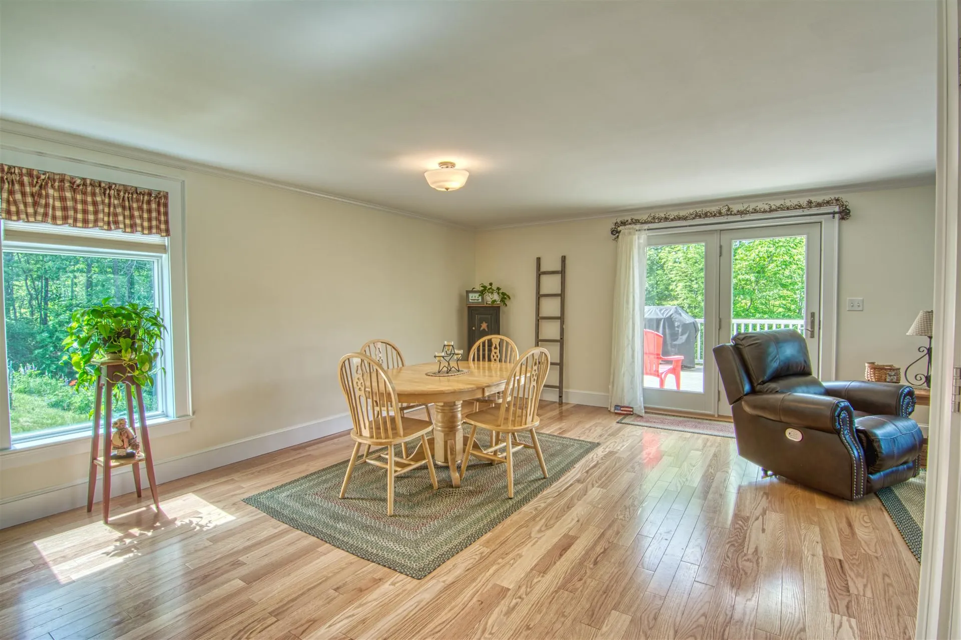 38 Ozzy Lane Hartford VT 05001