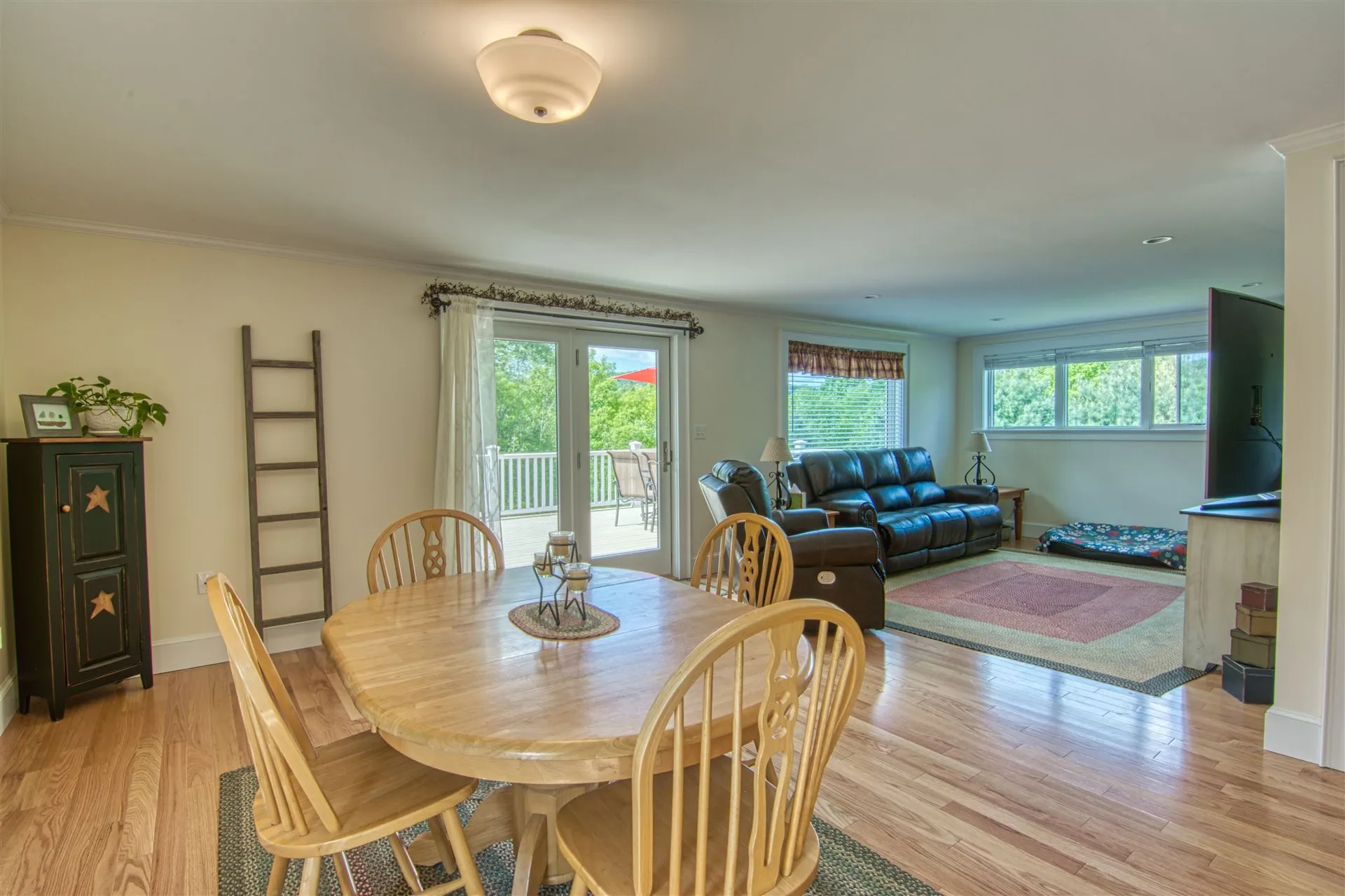 38 Ozzy Lane Hartford VT 05001