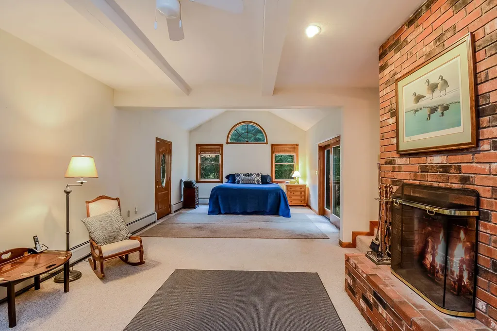 21 Chandler Circle Bow NH 03304