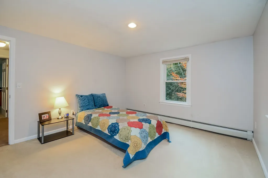 21 Chandler Circle Bow NH 03304