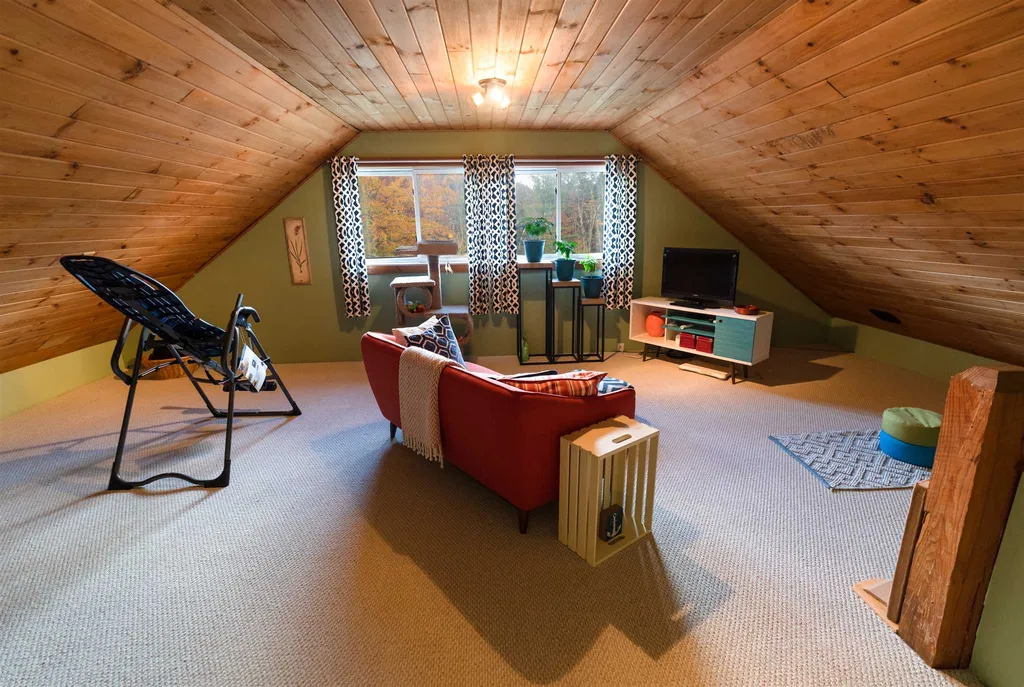 282 Happy Hollow Road Huntington VT 05462