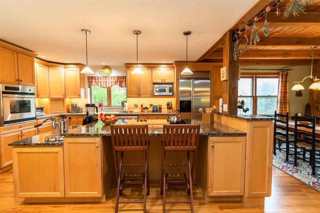 282 Happy Hollow Road Huntington VT 05462