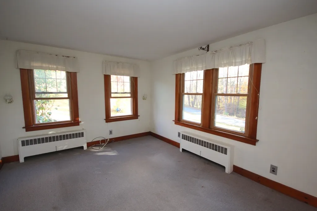 32 Bowers Road Hartland VT 05048