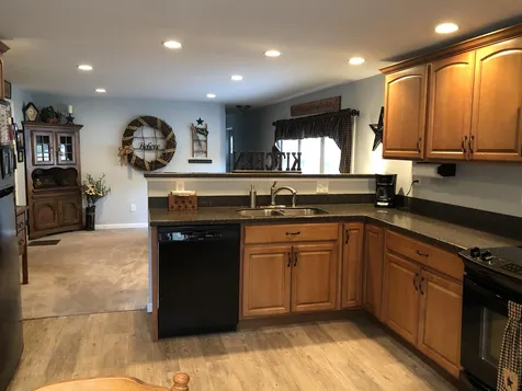 58 Goldfinch Road Barrington NH 03825
