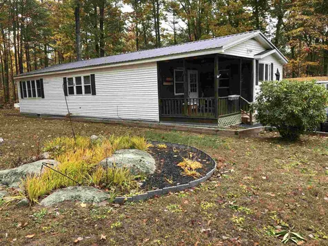 58 Goldfinch Road Barrington NH 03825