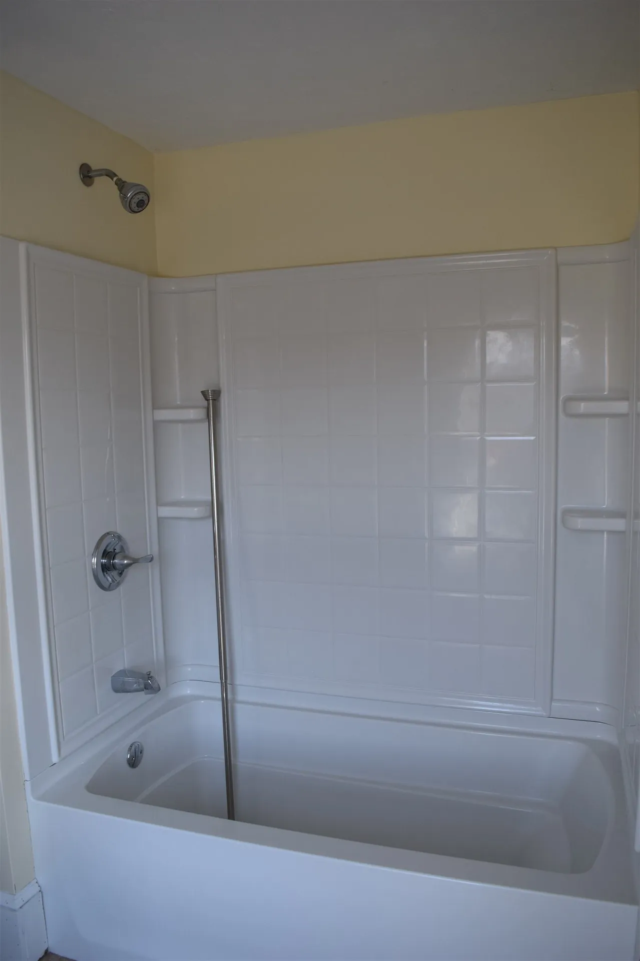 8 Elm Street Northfield NH 03276