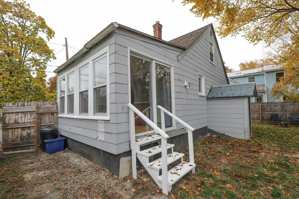 23 Stone Street Extension Concord NH 03301