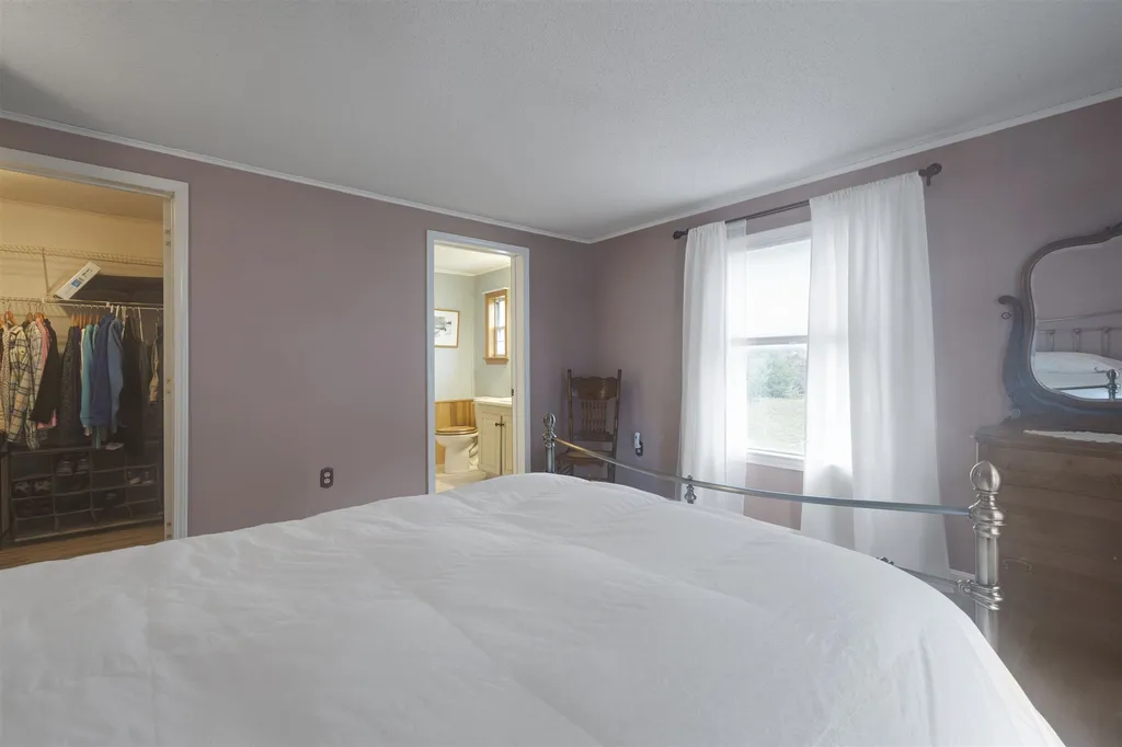 7 Sunnybrooke Drive Dover NH 03820