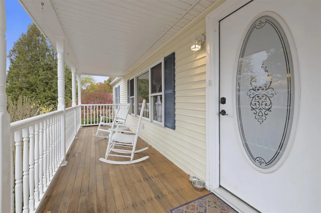 7 Sunnybrooke Drive Dover NH 03820