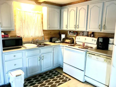 15 Chancellor Drive Concord NH 03303