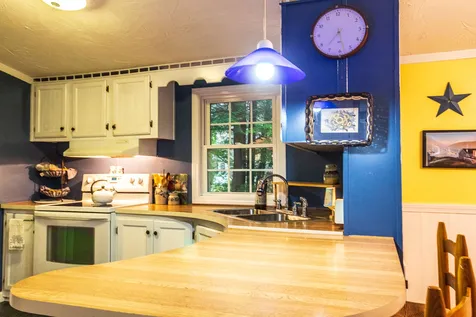 12 Falcon Drive Alton NH 03809