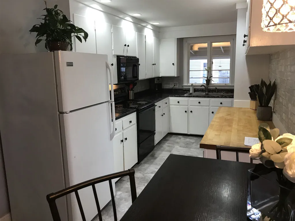 53 Ten Rod Road Rochester NH 03867