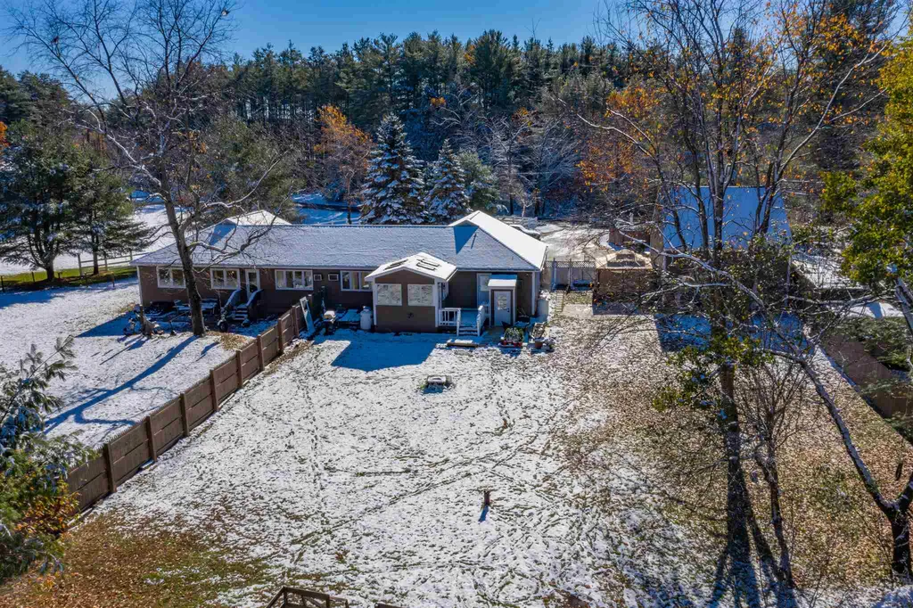 415 N River Road Milford NH 03055