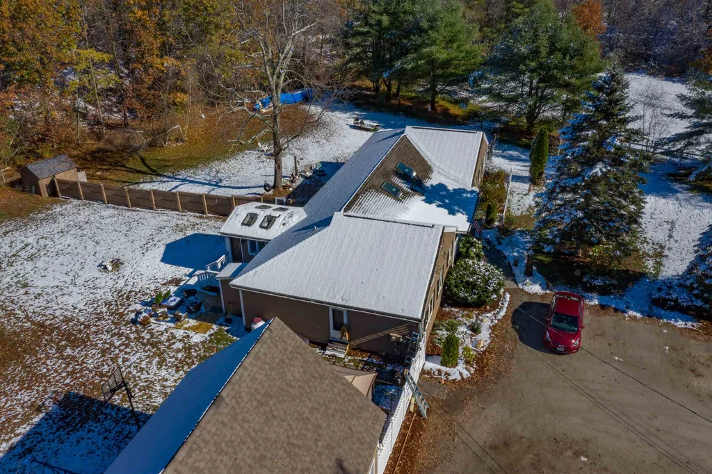 415 N River Road Milford NH 03055