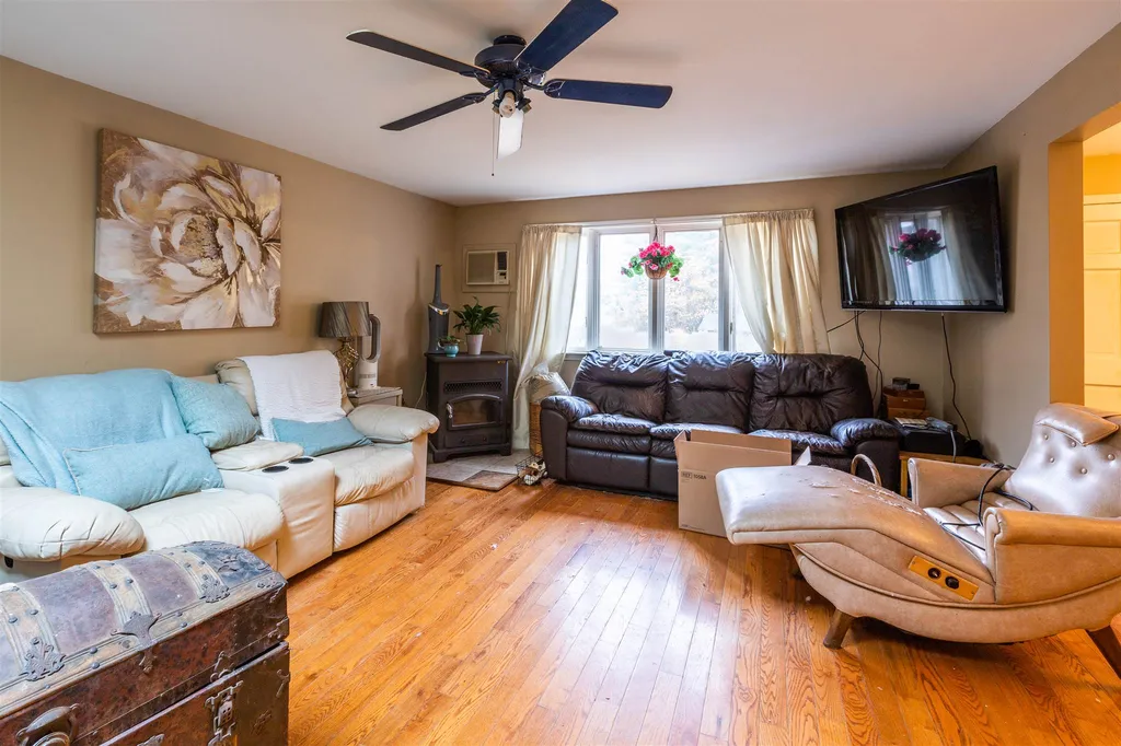 415 N River Road Milford NH 03055