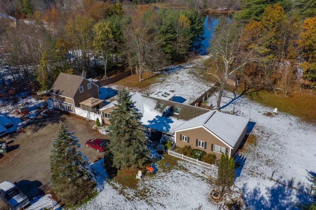 415 N River Road Milford NH 03055
