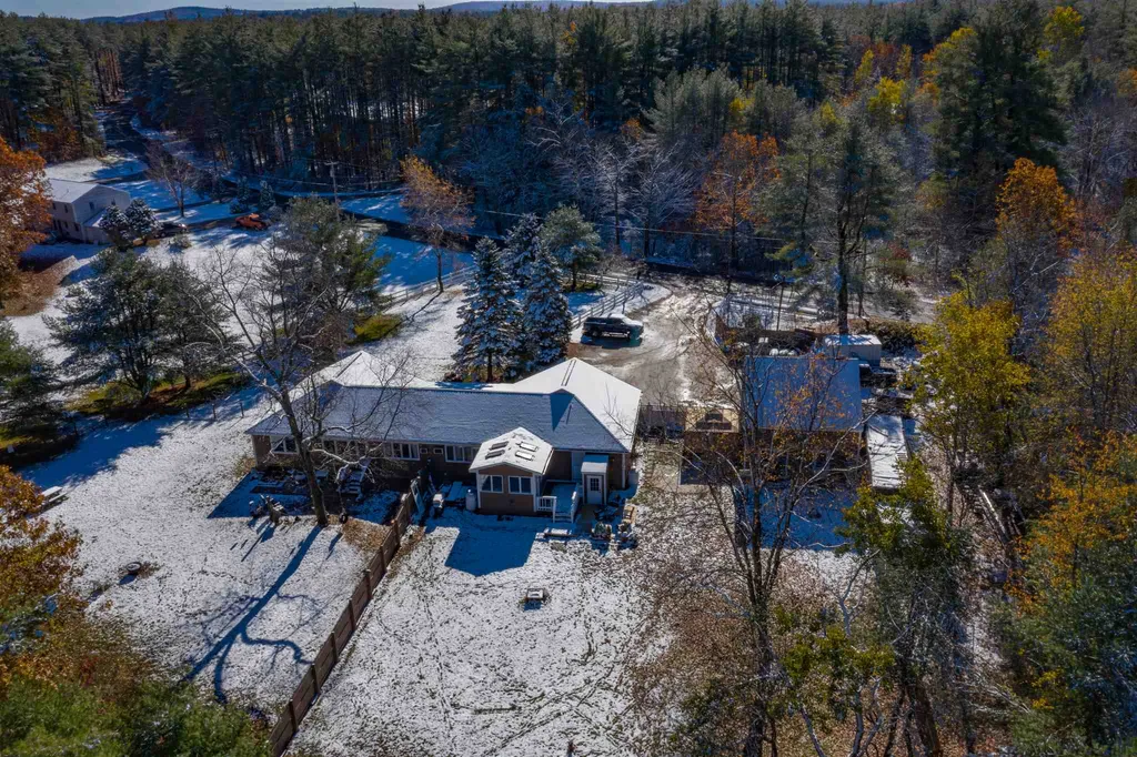 415 N River Road Milford NH 03055