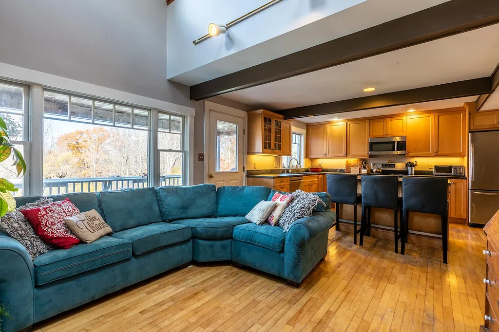 152 Rice Road Hartland VT 05048