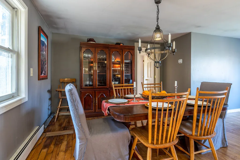 152 Rice Road Hartland VT 05048