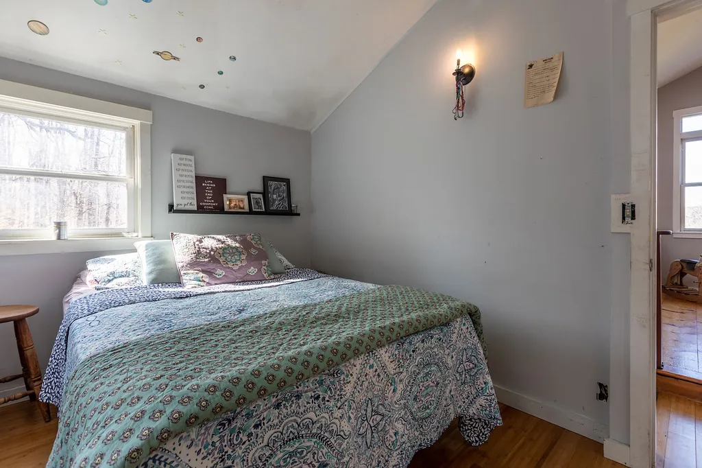 152 Rice Road Hartland VT 05048