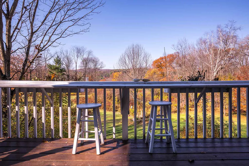 152 Rice Road Hartland VT 05048
