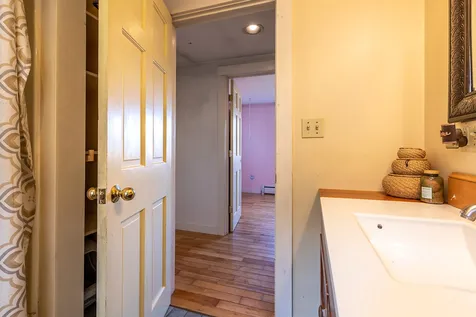 152 Rice Road Hartland VT 05048