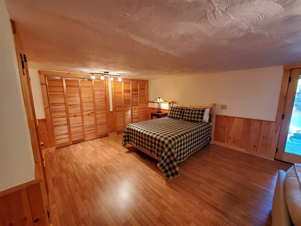 22 Sawmill Shores Road Meredith NH 03253