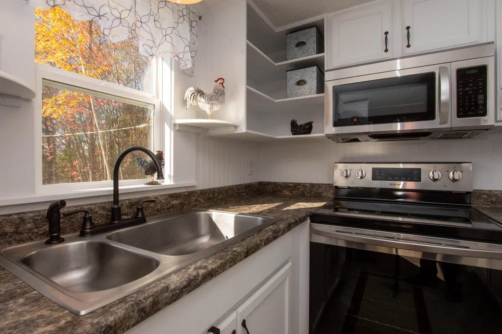 189 Ford Farm Road Milton NH 03851