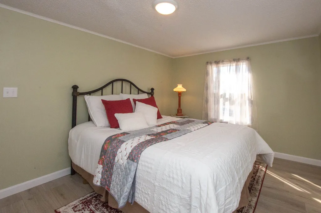 189 Ford Farm Road Milton NH 03851