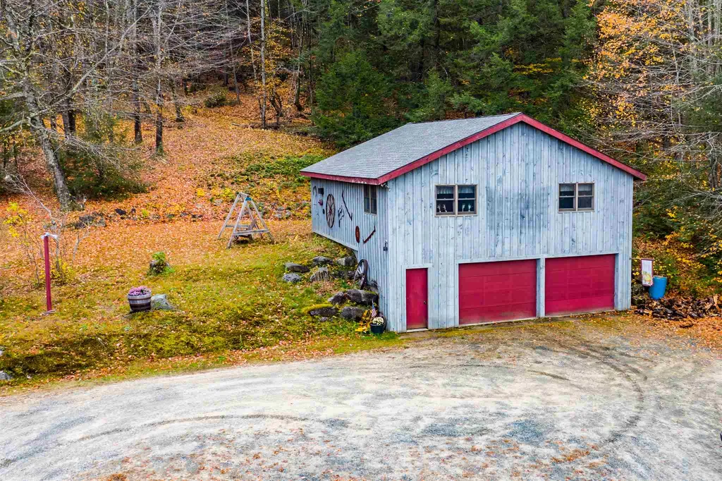 348 Old Bristol Road New Hampton NH 03256
