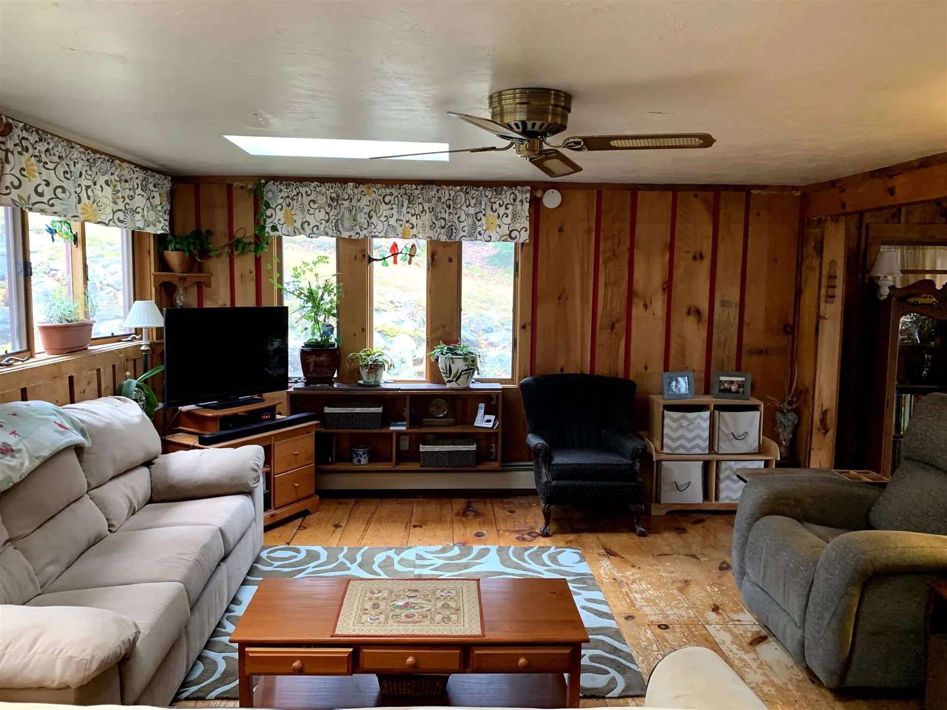 348 Old Bristol Road New Hampton NH 03256