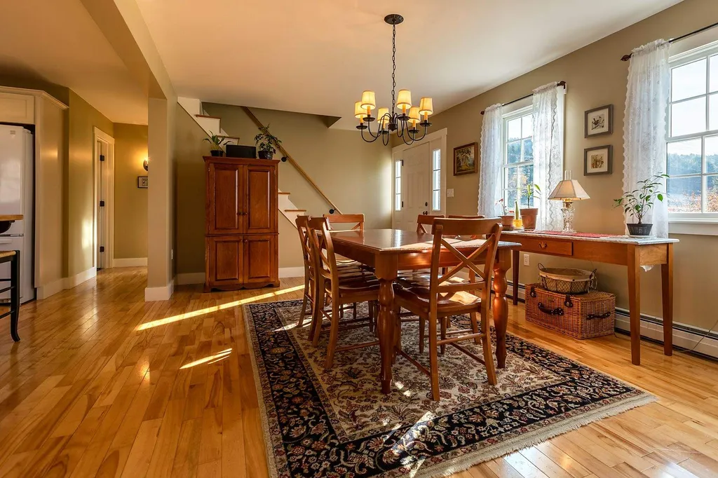 819 Pomfret Road Woodstock VT 05091