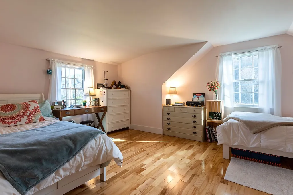 819 Pomfret Road Woodstock VT 05091