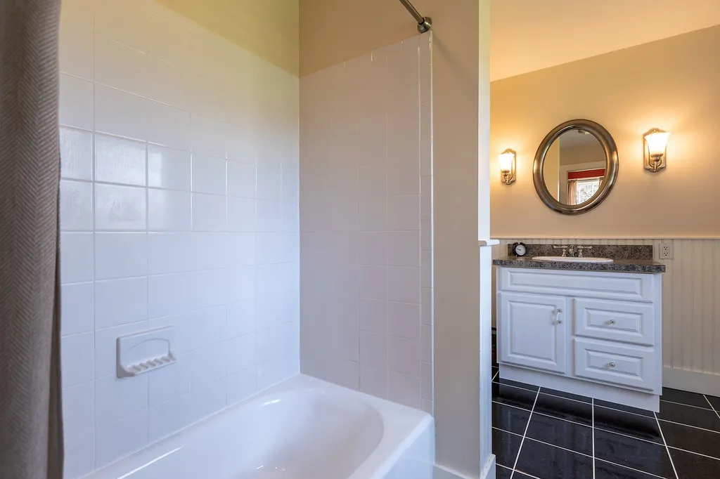 819 Pomfret Road Woodstock VT 05091