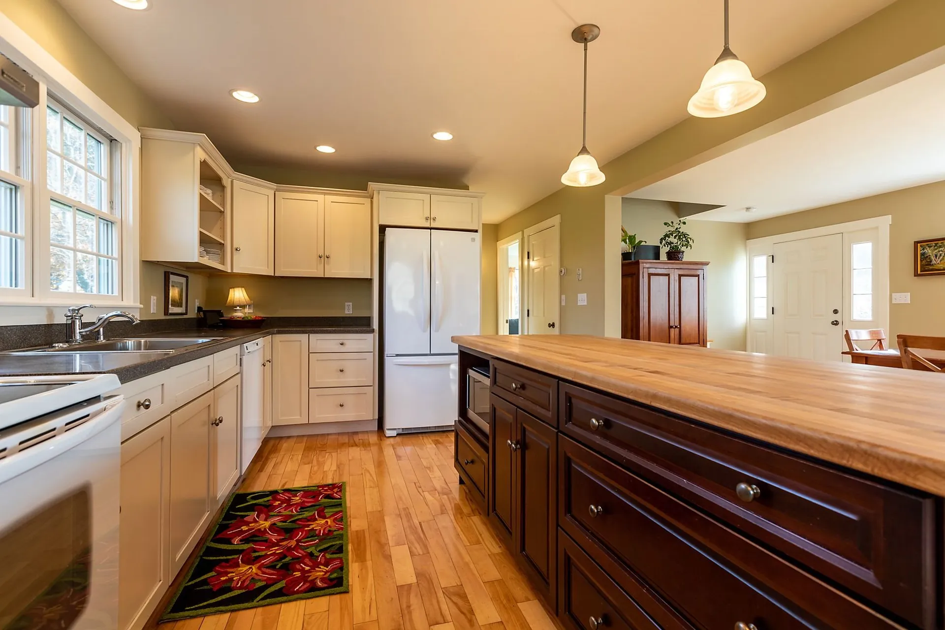 819 Pomfret Road Woodstock VT 05091