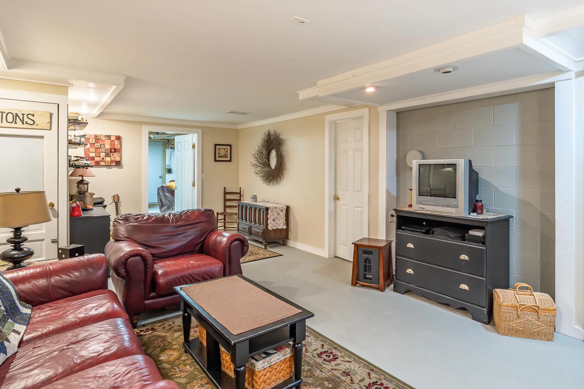 53 Ledgeview Drive Rochester NH 03839