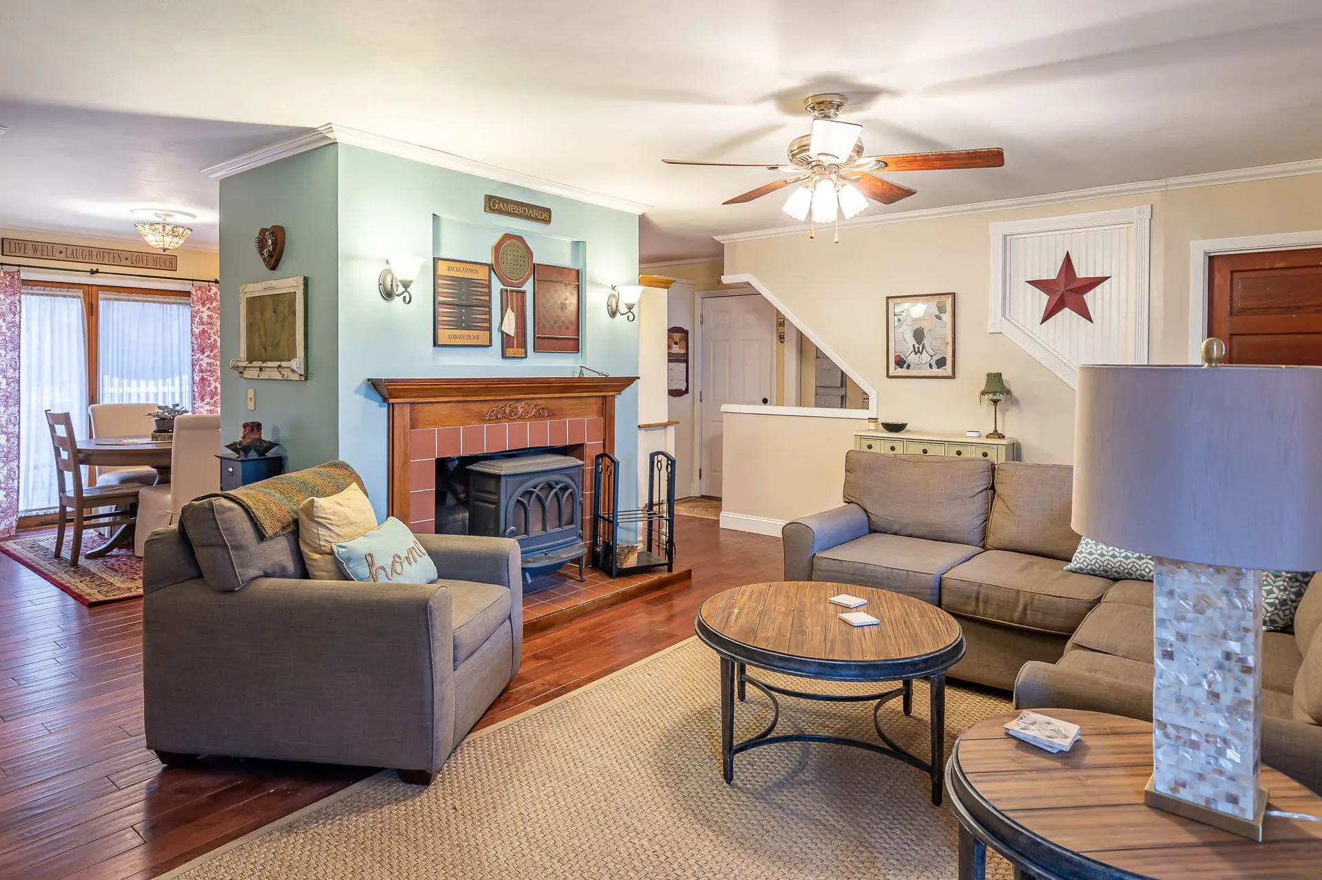 53 Ledgeview Drive Rochester NH 03839