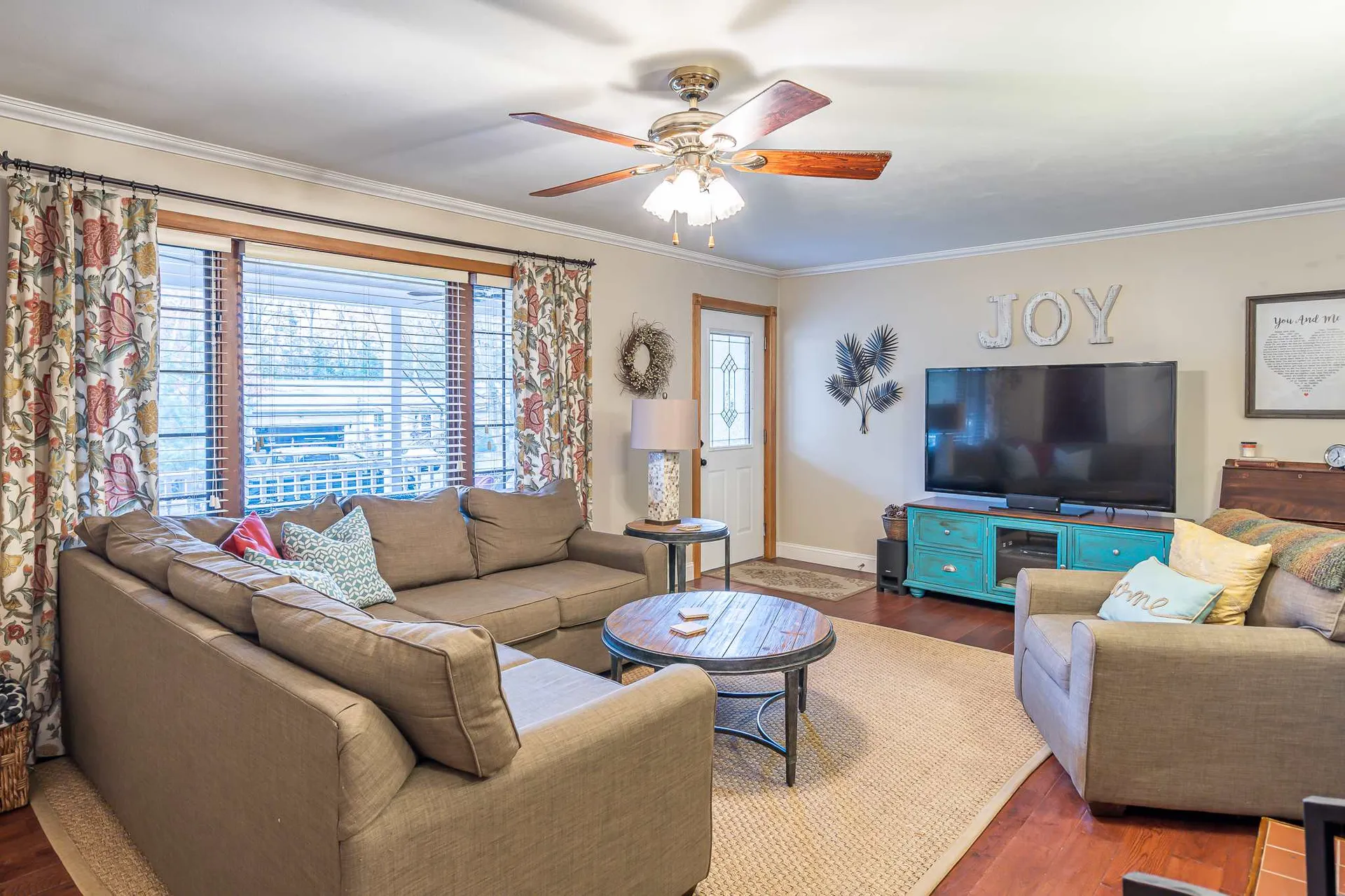 53 Ledgeview Drive Rochester NH 03839