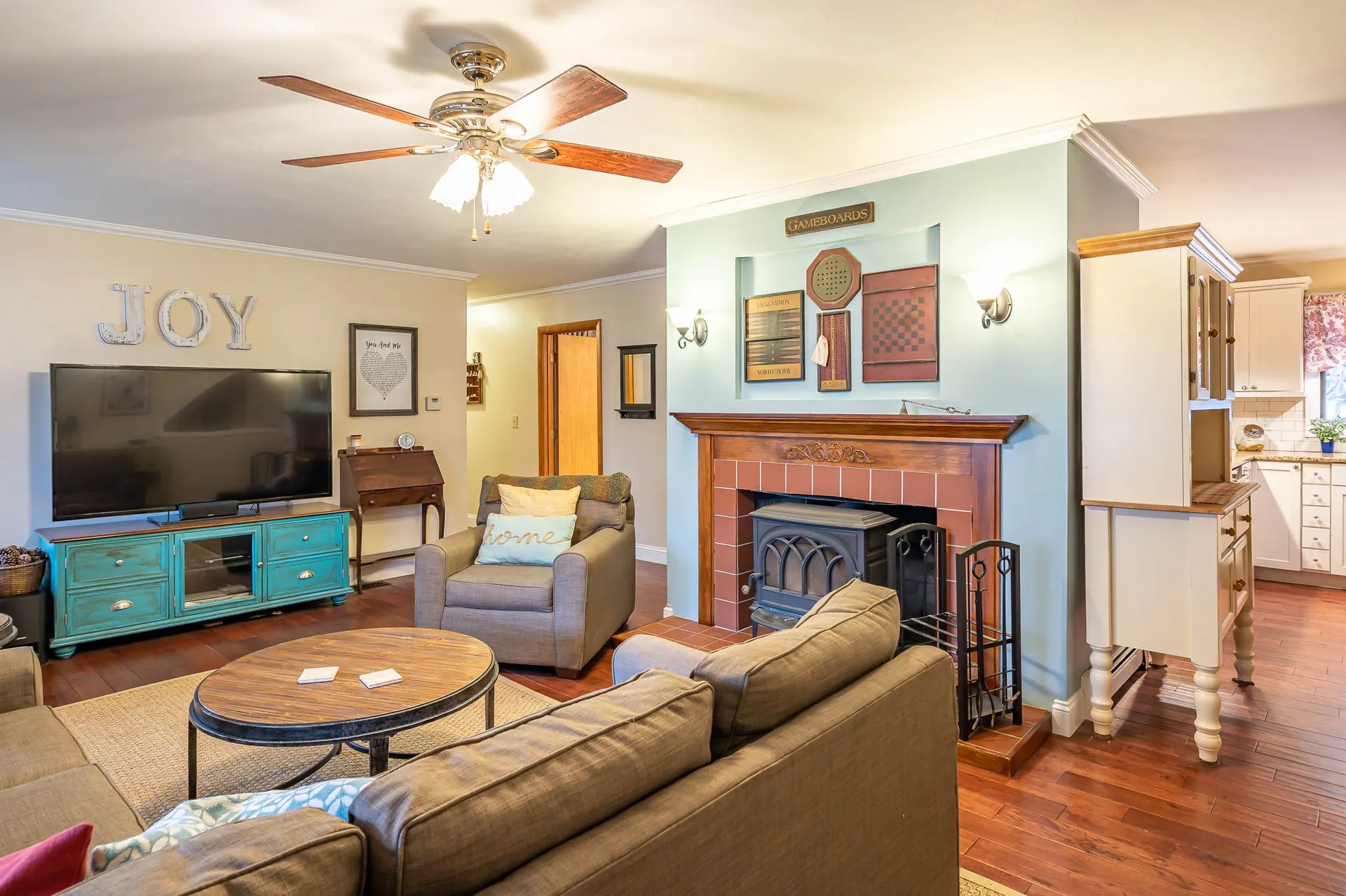 53 Ledgeview Drive Rochester NH 03839