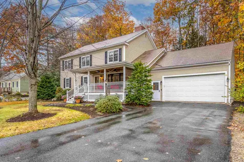 53 Ledgeview Drive Rochester NH 03839