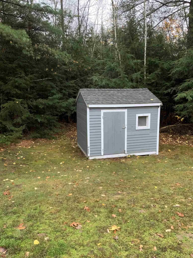 359 Whitehall Road Hooksett NH 03106