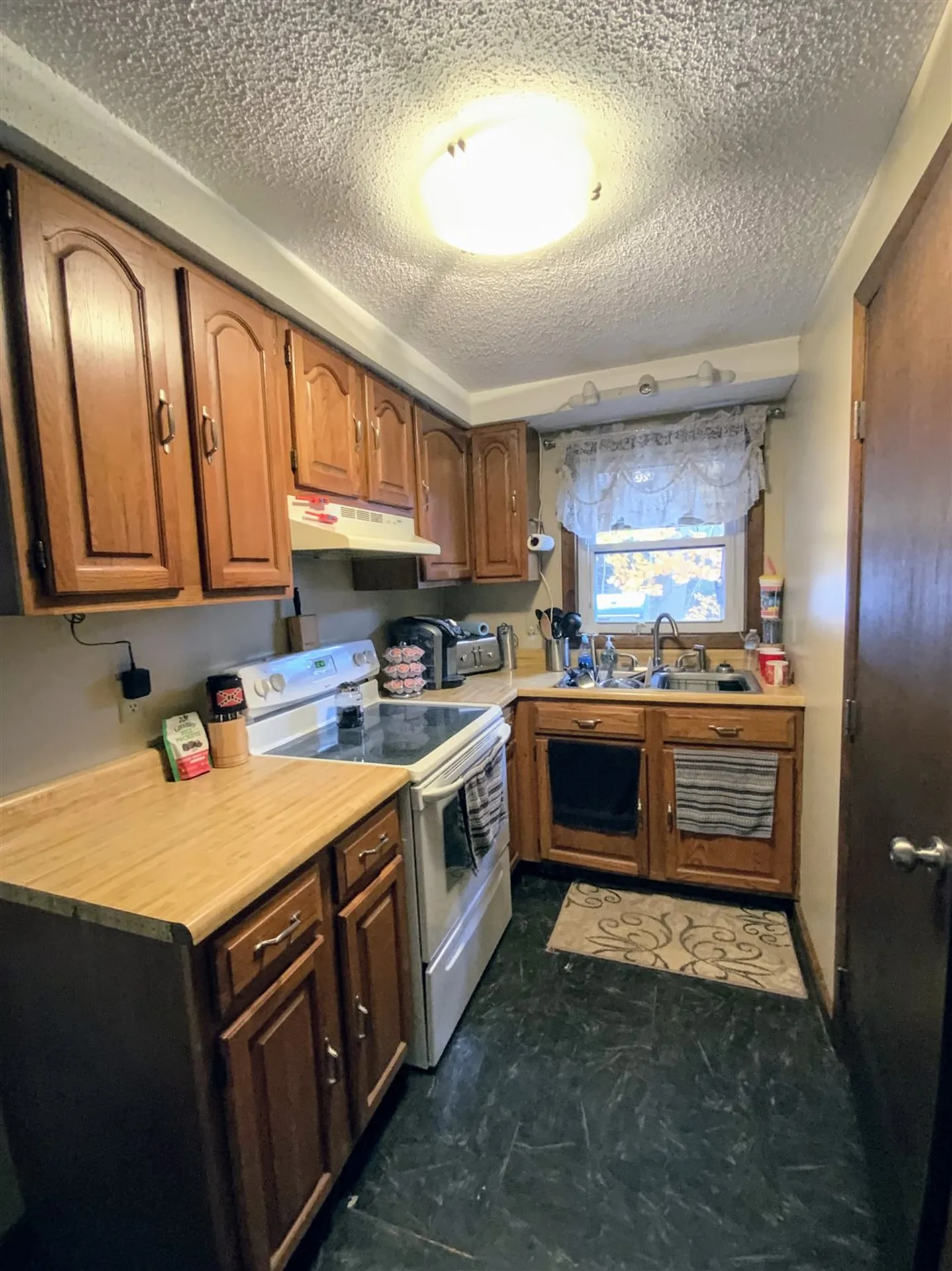 359 Whitehall Road Hooksett NH 03106